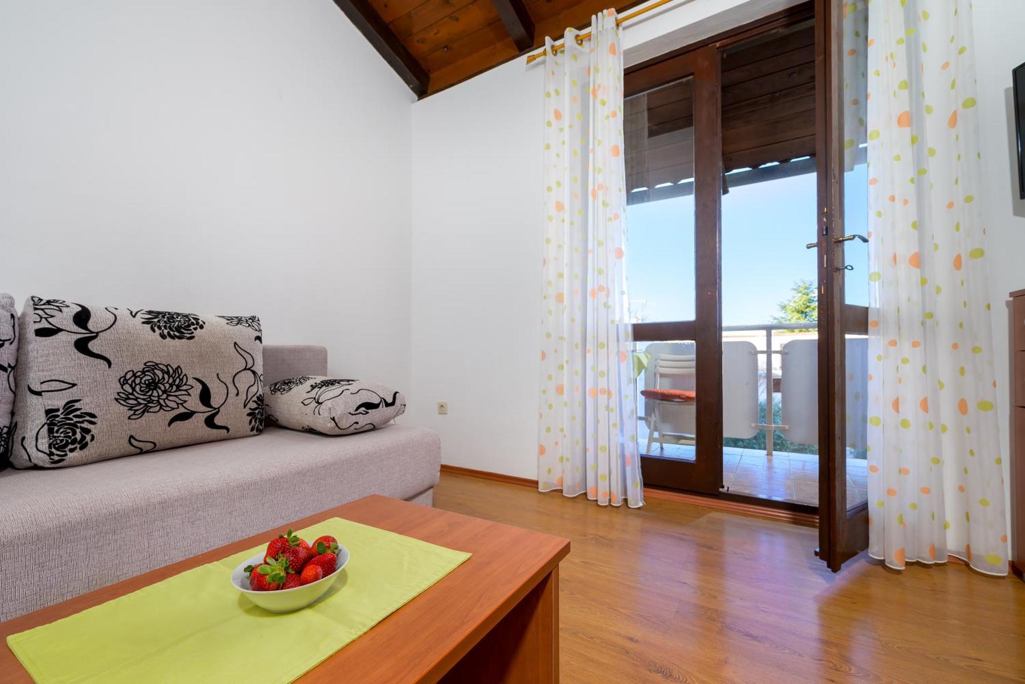 פורץ Apartment Pinjola מראה חיצוני תמונה