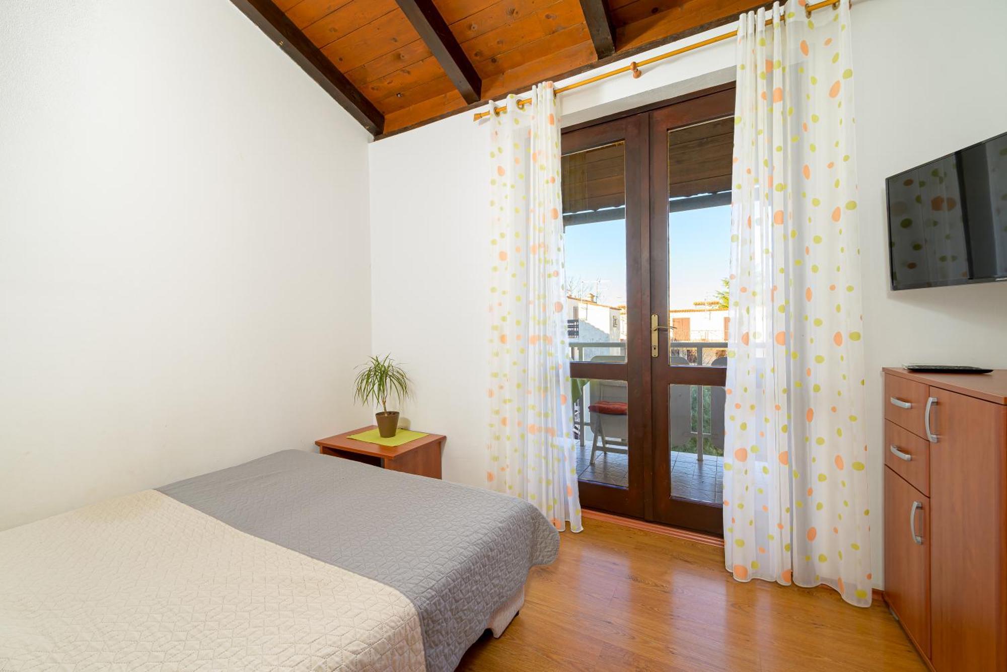 פורץ Apartment Pinjola מראה חיצוני תמונה